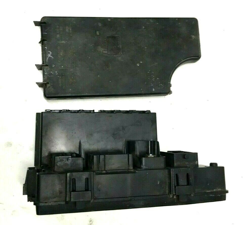 CAJA DE FUSIBLES TIPM 06-09 PT CRUISER 56049719AL - Ecutronix.com